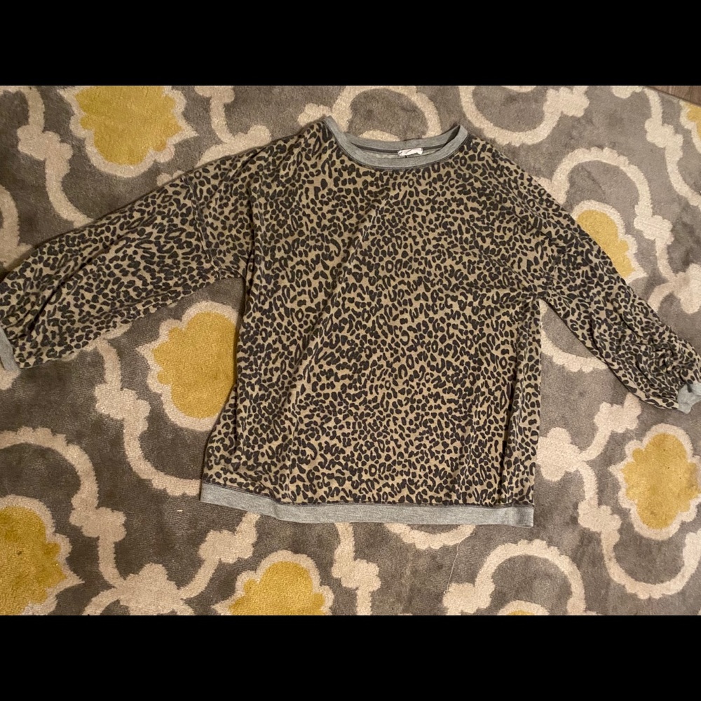 Cheetah print long sleeved shirt